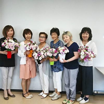 NHK文化センター教室　北海道産の花農家産直